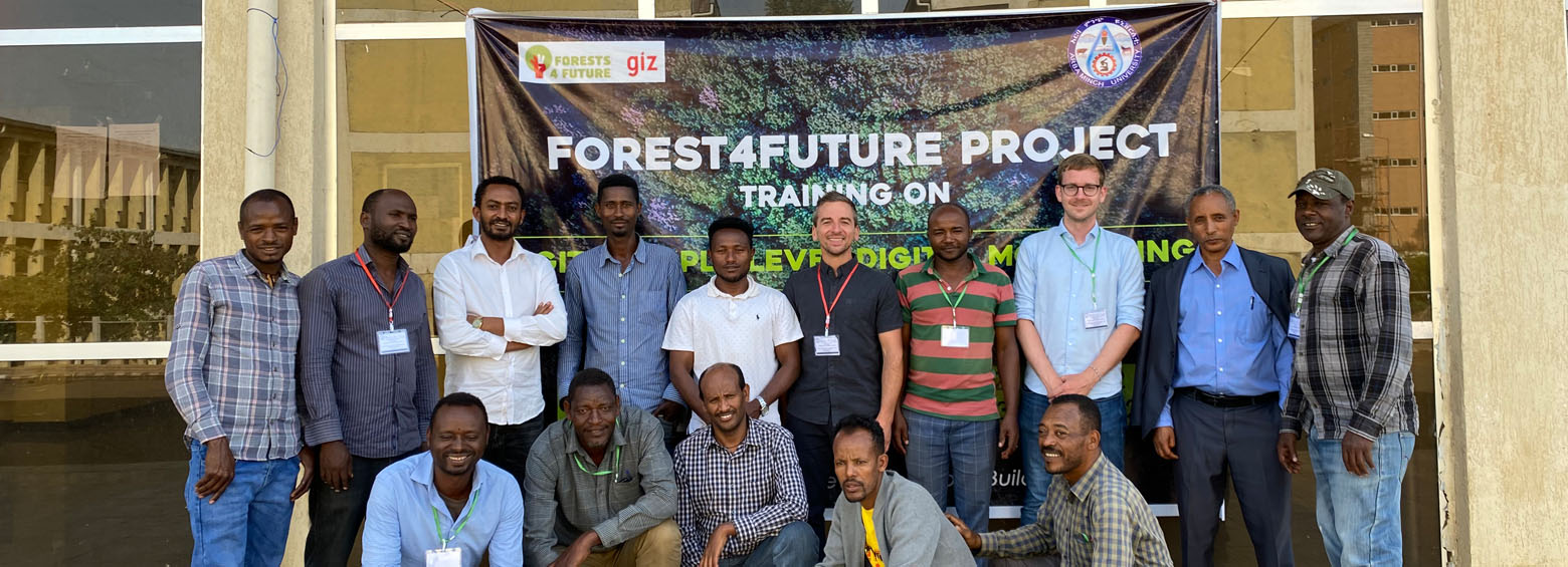 Forests4Future - Training on determining forest biomass using drones